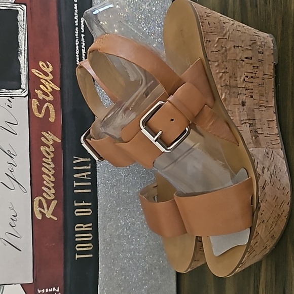 Wedge sandles - Picture 2 of 4